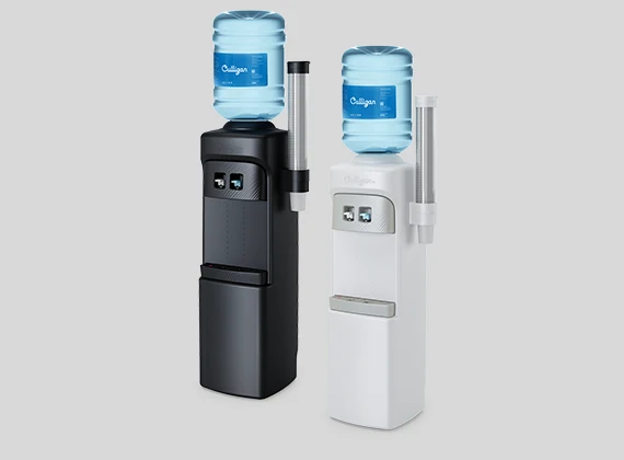 Máquina de água de garrafão CB Core, a branco e com dispensador de copos 